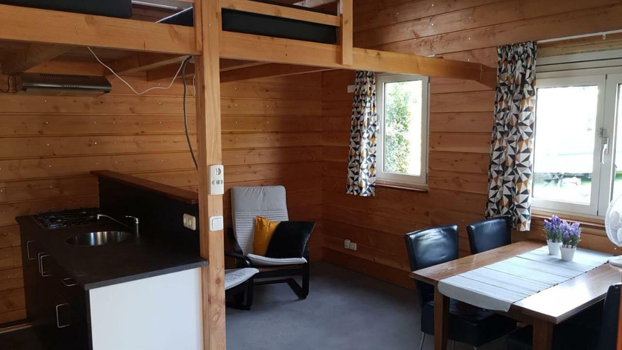 Chalet de Schenk- Camping 't Dekske Wintelre Exterior foto